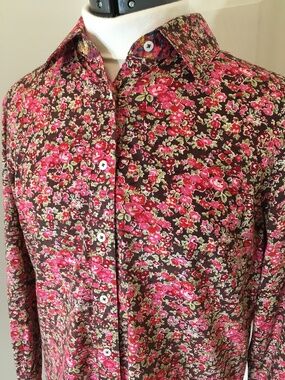 Liberty Art Fabrics button down shirt size small, brown with red, pink and green